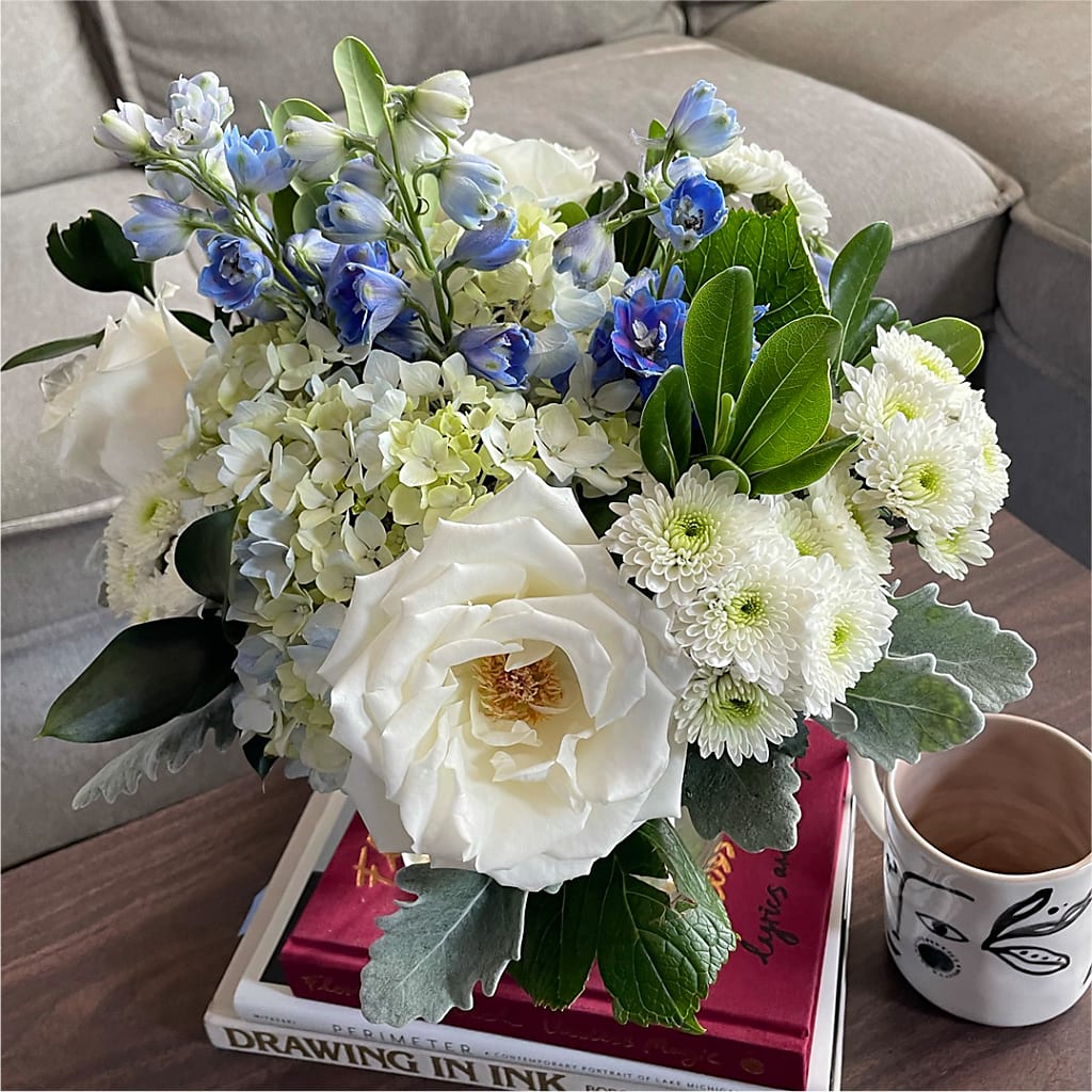 Clear Skies Bouquet – Albelos Flowers Llc, Tampa FL