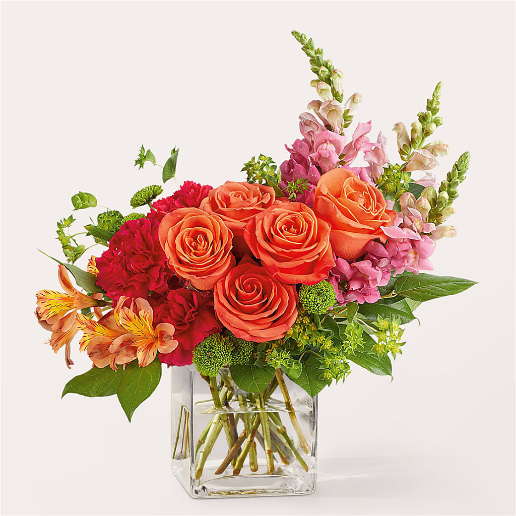 Cosmopolitan Bouquet – Albelos Flowers Llc, Tampa FL