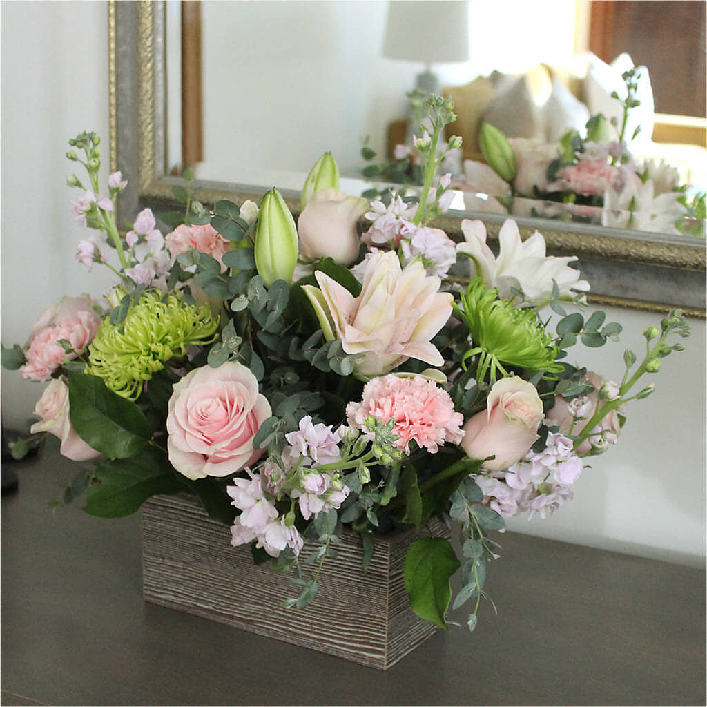 Beautiful Spirit Basket – Albelos Flowers Llc, Tampa FL