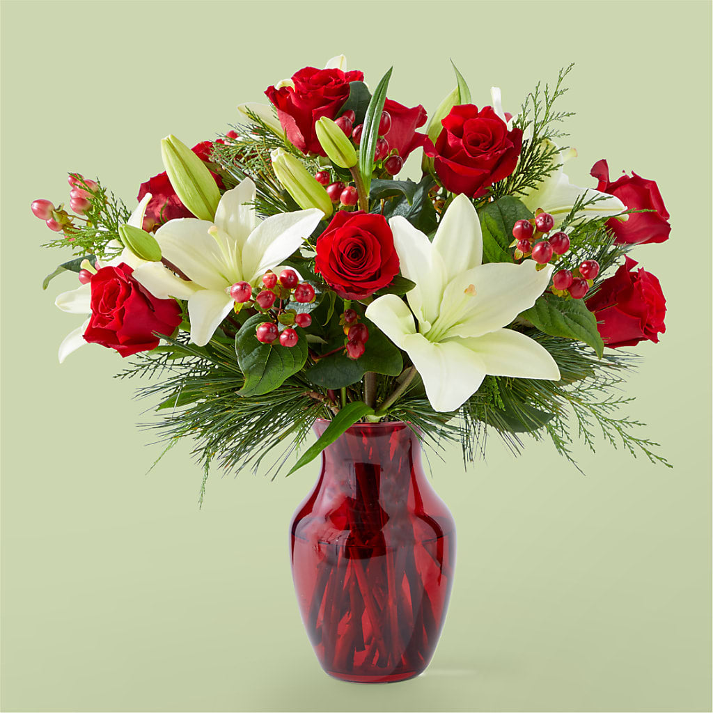 Evergreen Delight Bouquet – Albelos Flowers Llc, Tampa FL