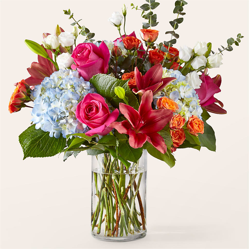 Awestruck Luxury Bouquet – Albelos Flowers Llc, Tampa FL
