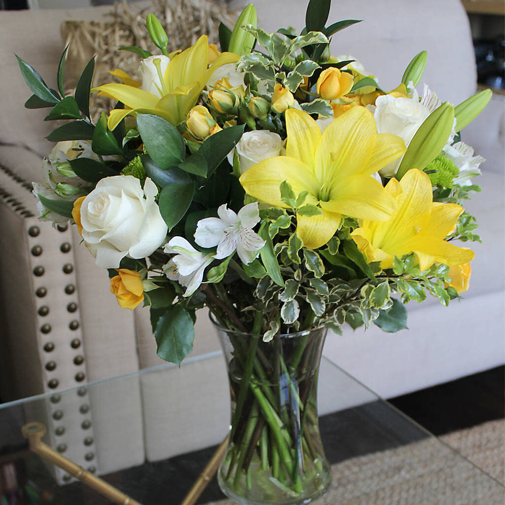 Hope & Serenity Bouquet –  Albelos Flowers Llc, Tampa FL