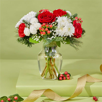Chance of Flurries Bouquet –  Albelos Flowers Llc, Tampa FL
