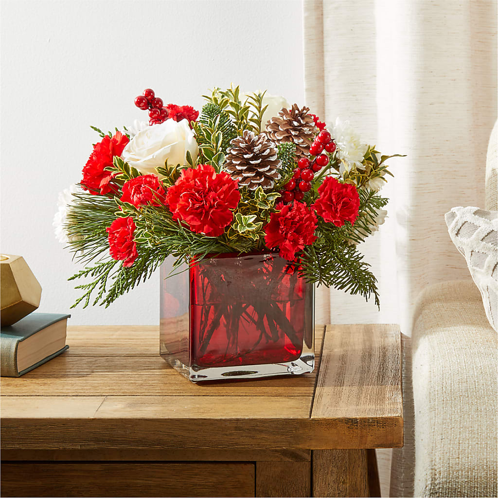 Christmas Market Bouquet –  Albelos Flowers Llc, Tampa FL